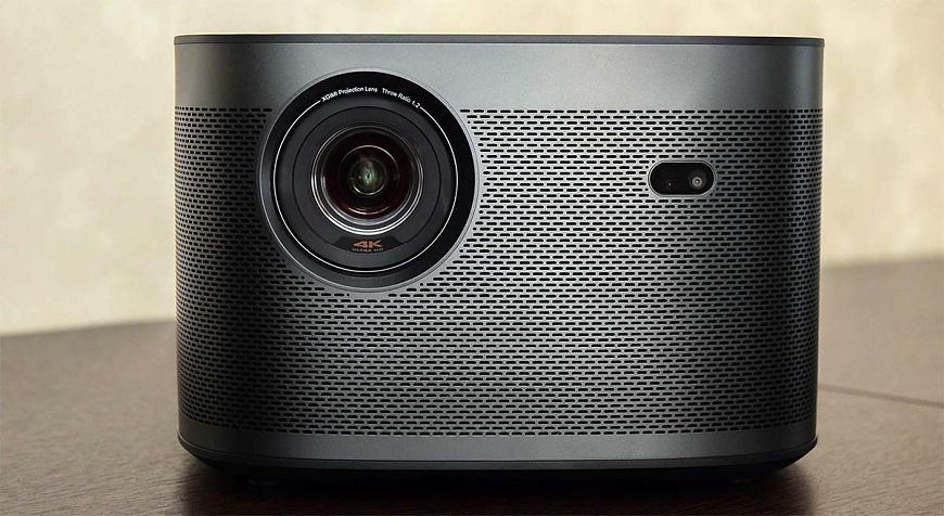 Обзор XGIMI Horizon Pro: all-inclusive проектор за небольшие деньги